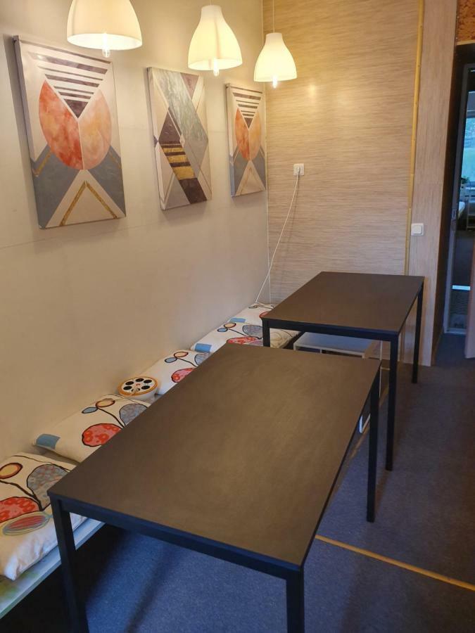 Come To Vilnius Hostel Self Check In Esterno foto